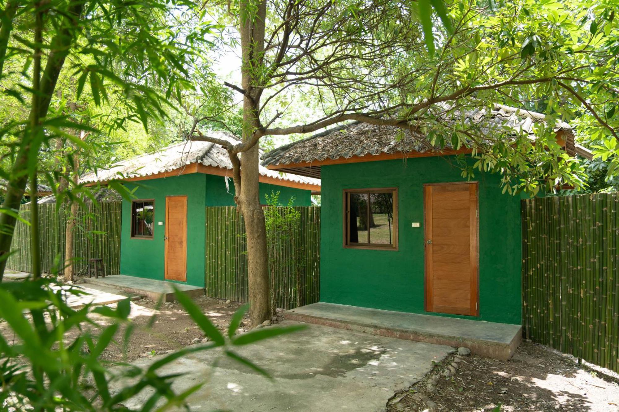 Misfits Hostel ปาย ภายนอก รูปภาพ